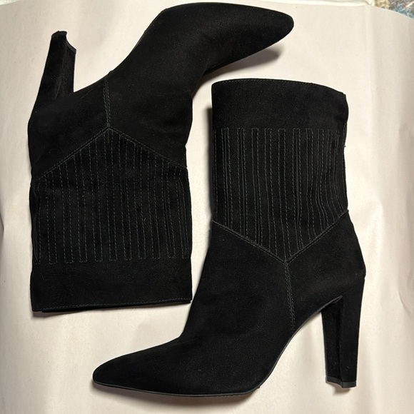 Stuart Weitzman black suede leather ankle boots / booties stitch detail pull on - Picture 4 of 15